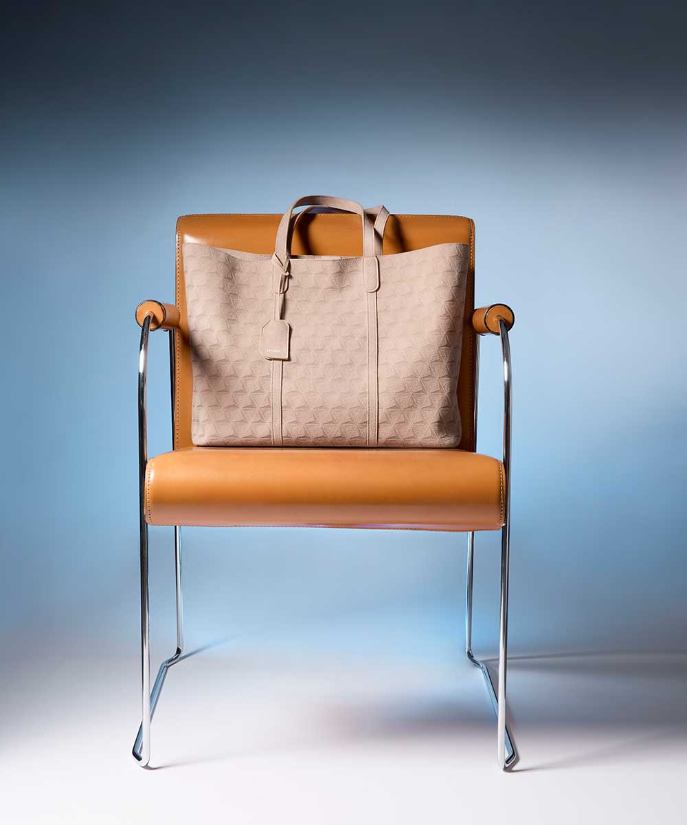 Monogram Tote Bag Medium / ウルトラスエード モノグラム トートバッグ ミディアム