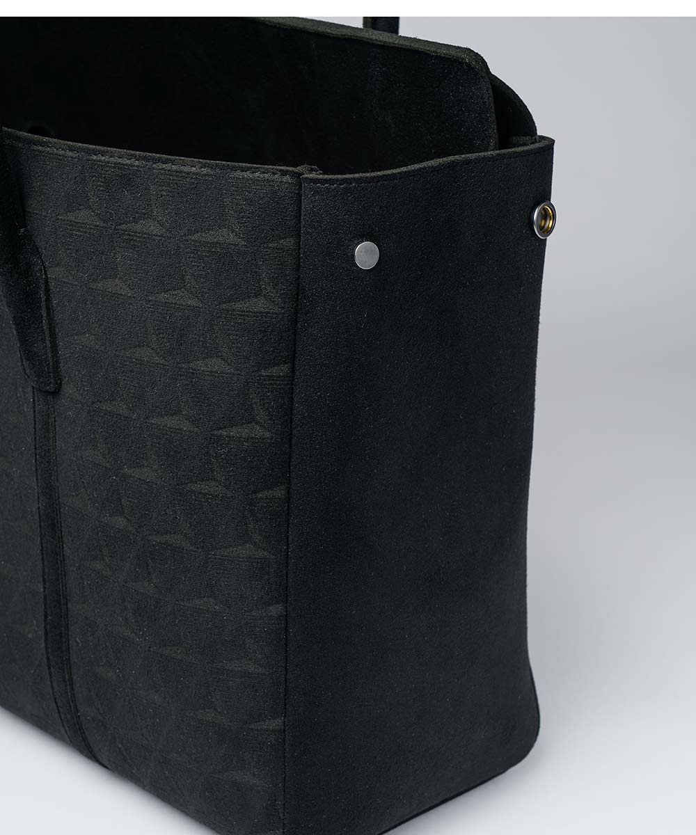 Flap bag Medium / ウルトラスエード フラップバッグ ミディアム